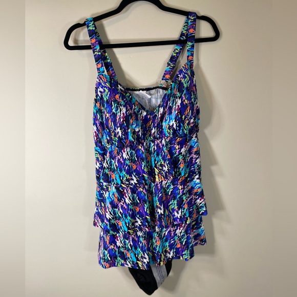 Other - Plus Size Printed Tiered
Fauxkini One-Piece Swimsuit